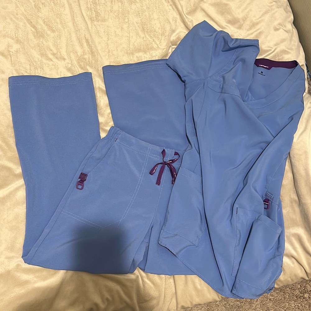 Carhartt scrub set.